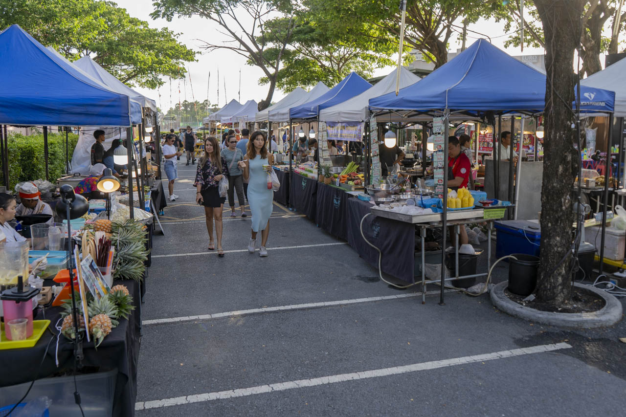 Fun Friday Market Phuket – Boat Avenue Night Market 2025